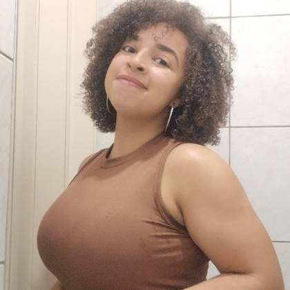 Larissa Souza