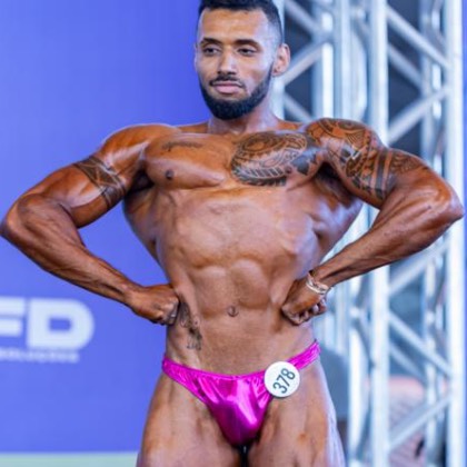 Yan Leonardo