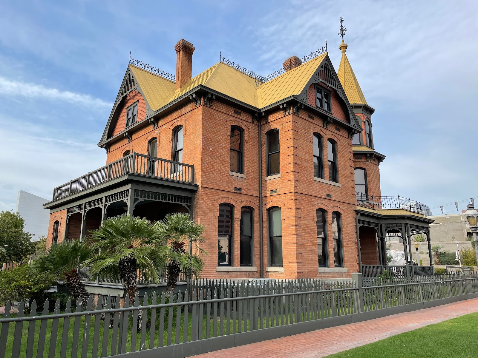 Picture of Stroll Through Historic Heritage Square