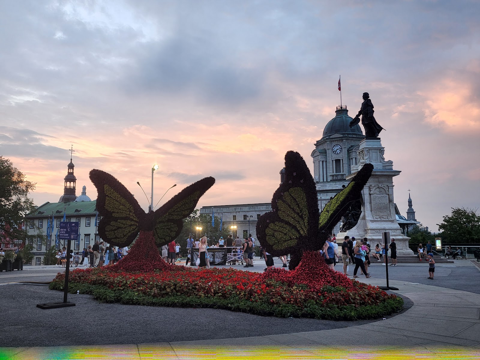 Picture of Stroll Through Old Québec