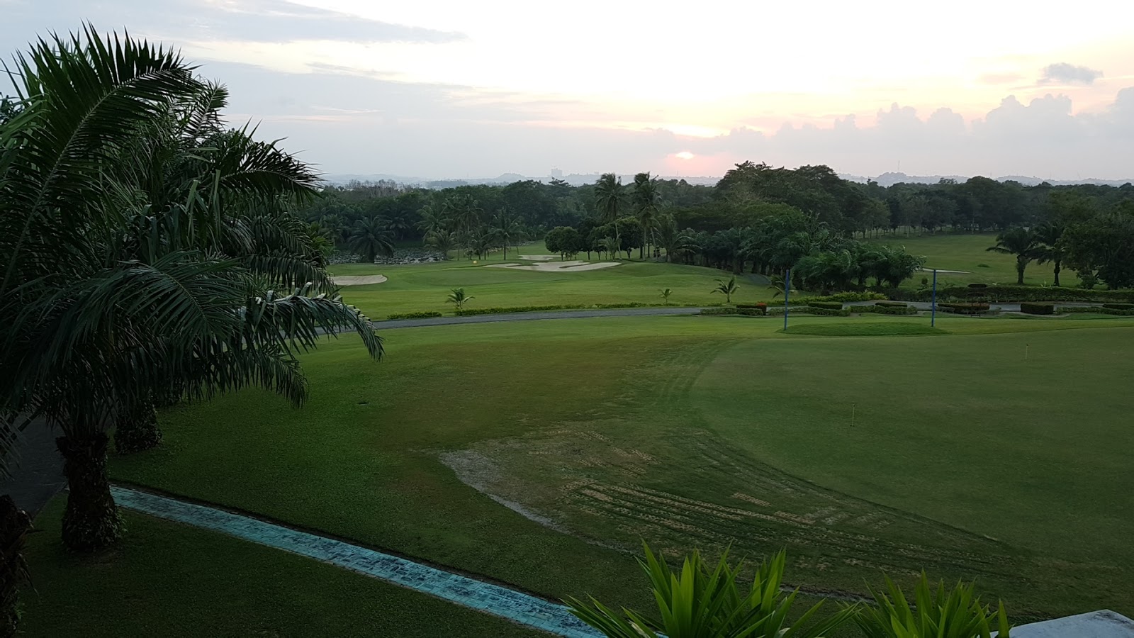 Picture of Golf at Tering Bay Golf & Country Club