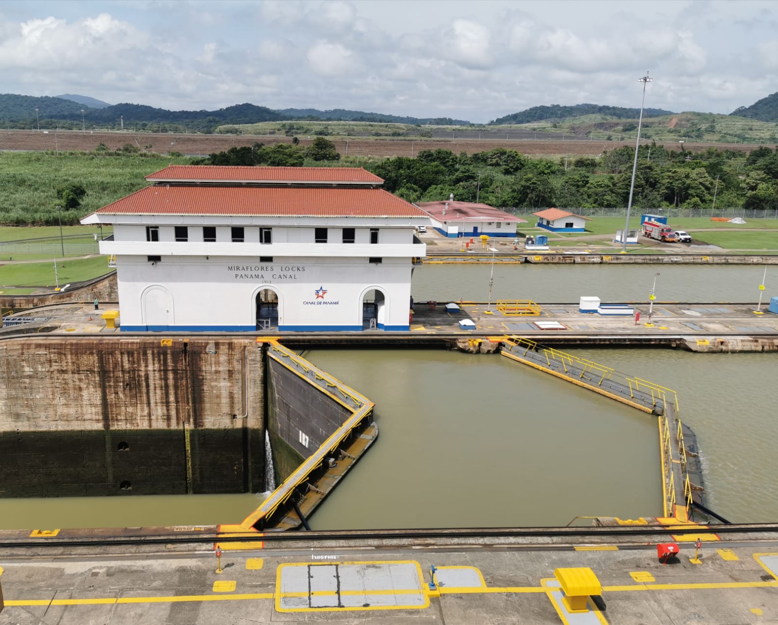 Picture of Explore the Panama Canal at Miraflores Locks