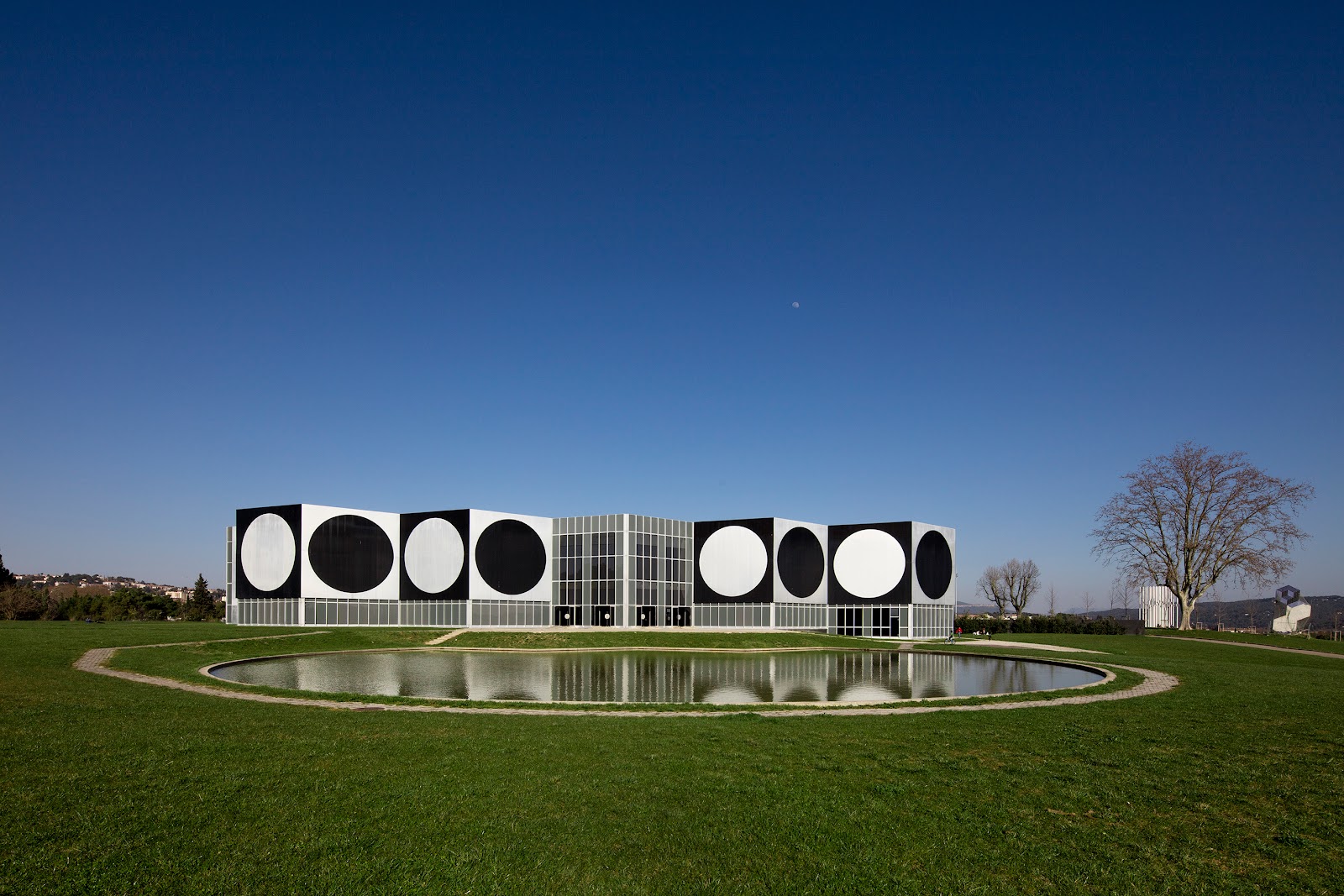 Picture of Visit the Foundation Vasarely