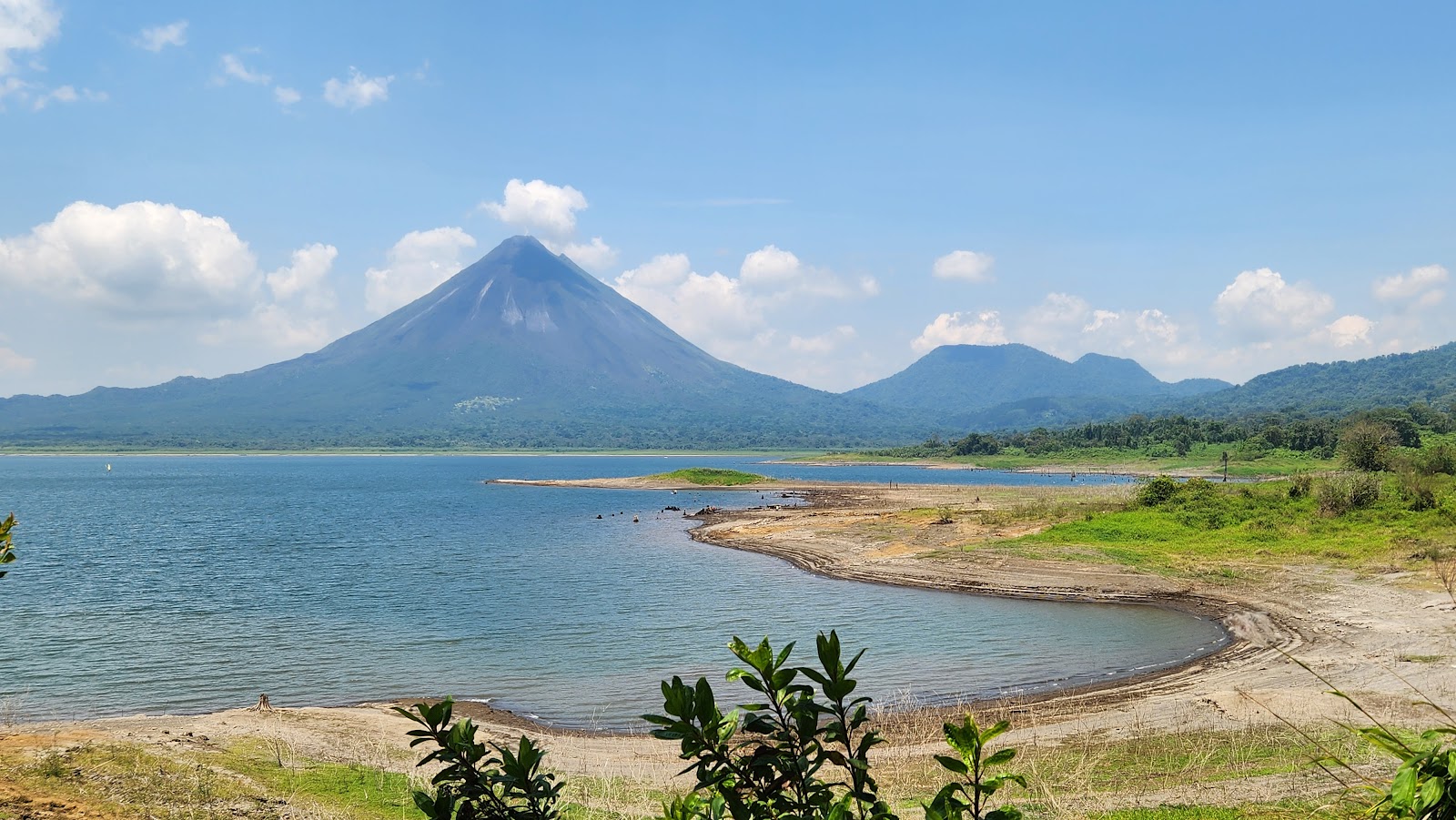 Picture of Engage in Water Sports on Lake Arenal