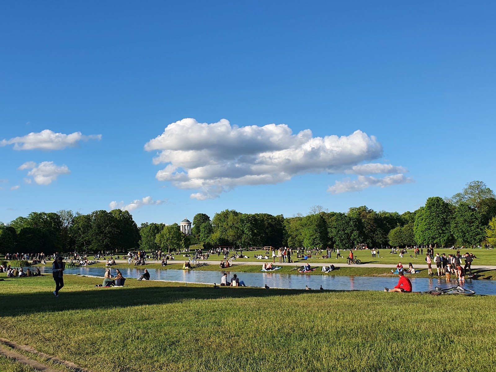 Picture of Explore the Englischer Garten