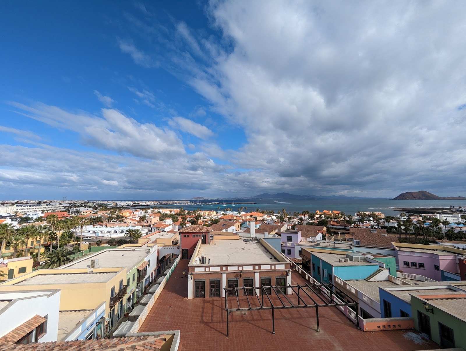 Picture of Shop for Souvenirs at Centro Comercial El Campanario