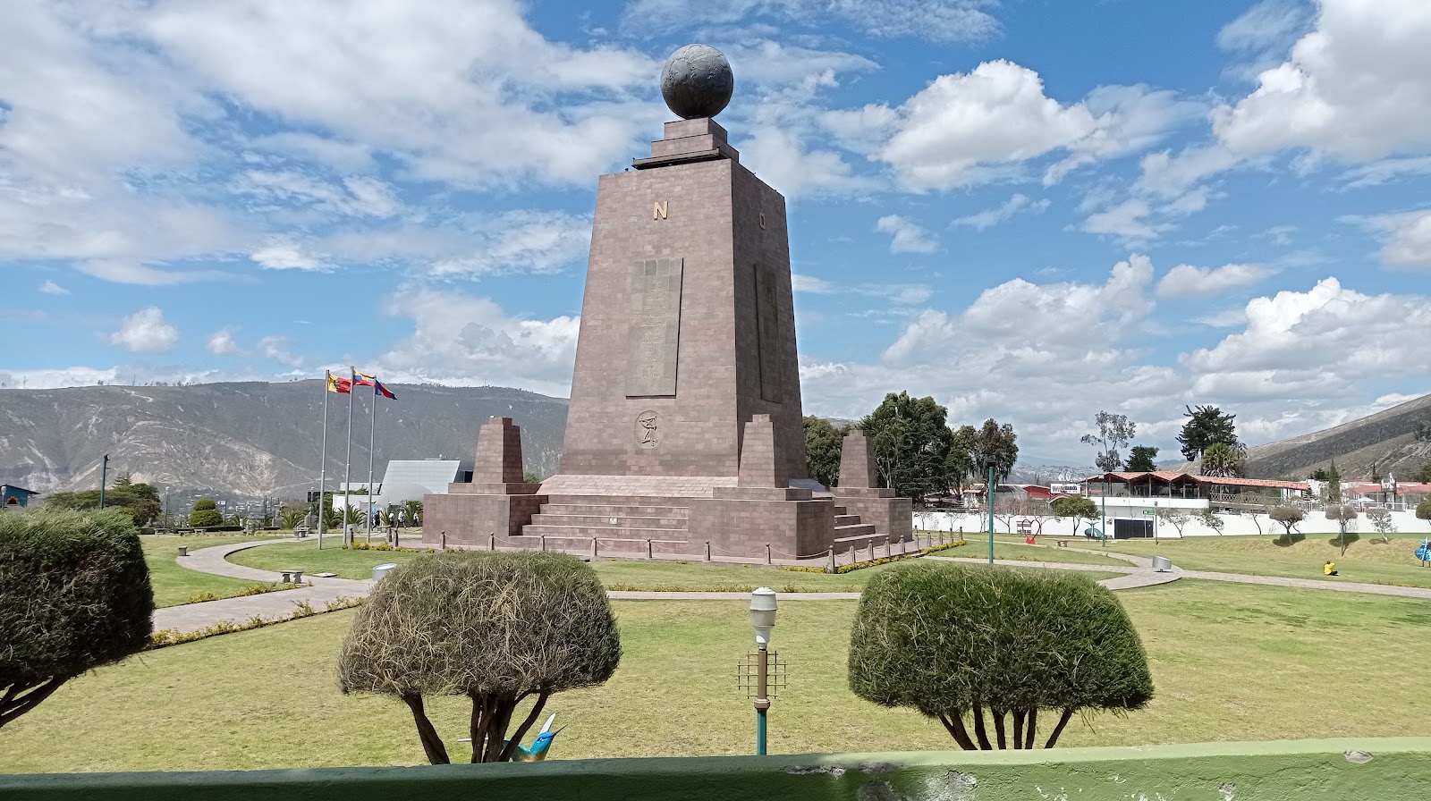 Picture of Visit the Middle of the World Monument