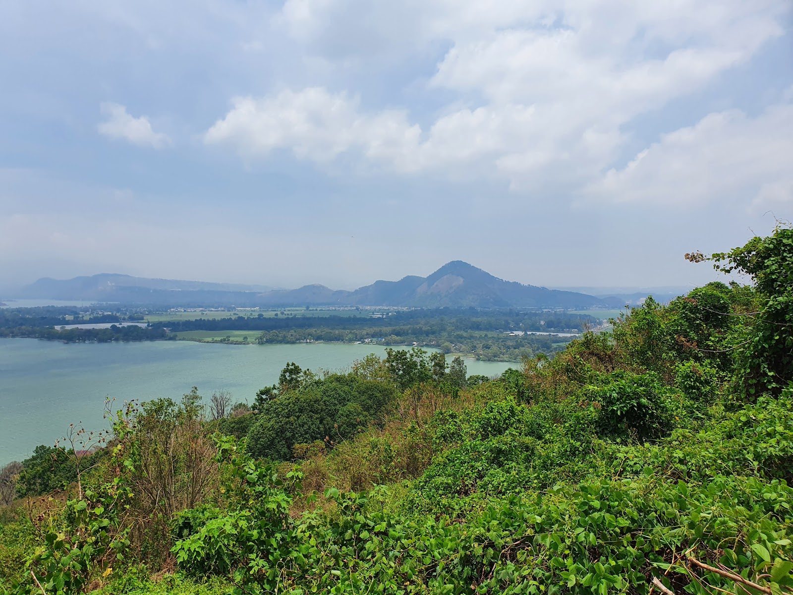 Picture of Unwind at Lake Amatitlán