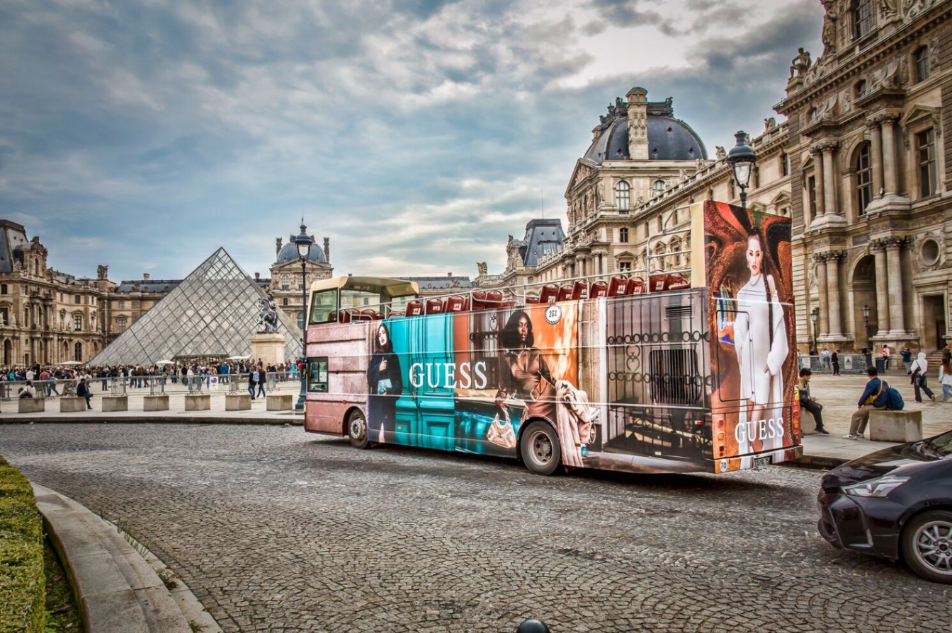 We are excited to see our latest outdoor ads brightening cities throughout Europe this fall. #LoveGUESS