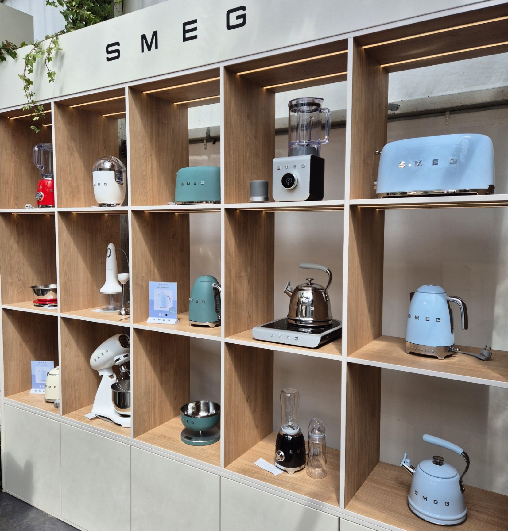 Italian Design Meets Perfection at the Italy ( Italiรซ ) Event at Castle de Haar