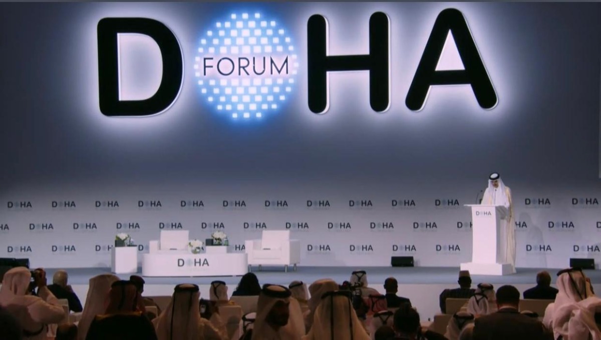 Amir inaugurates 20th Doha Forum