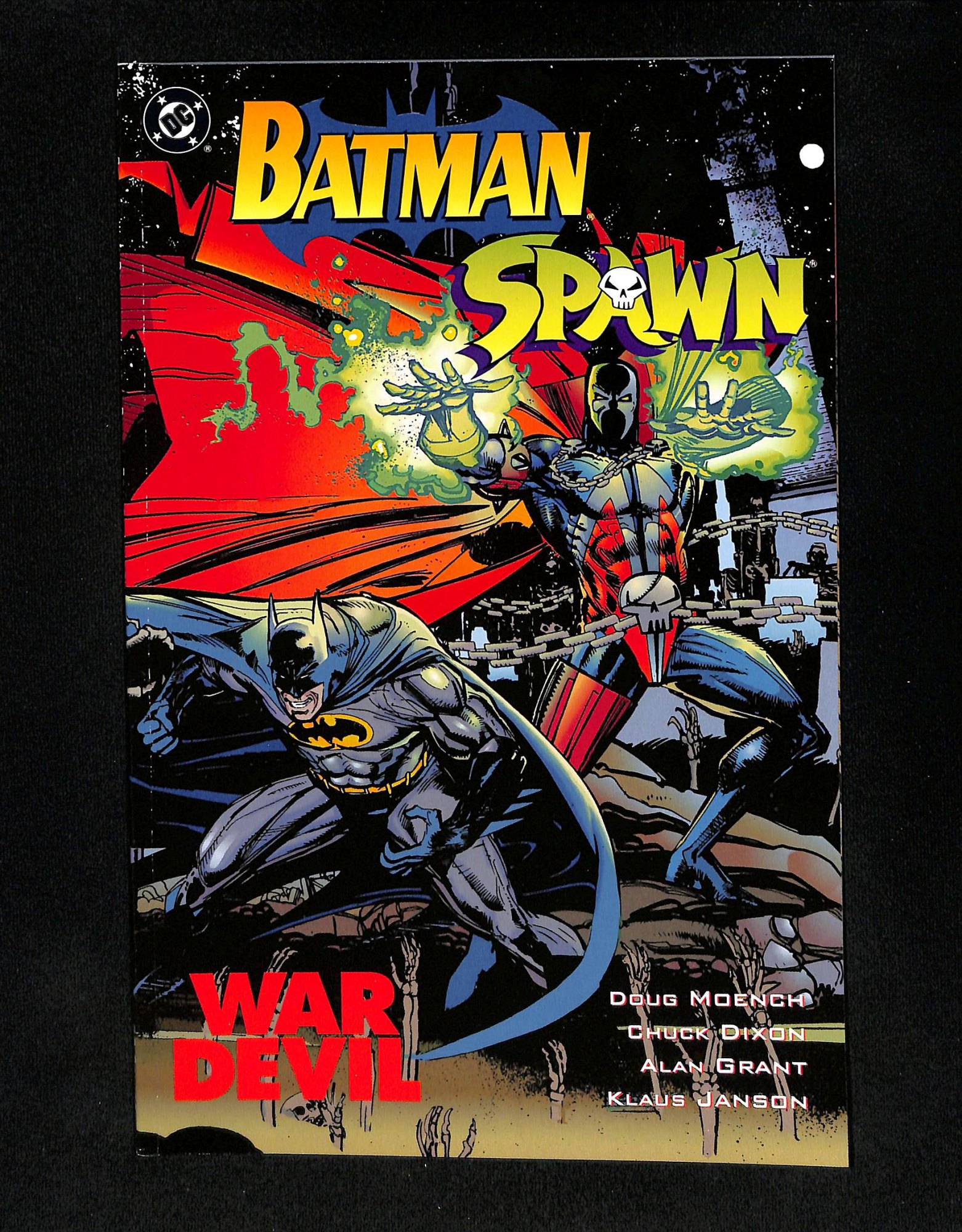 Batman / Spawn: War Devil #0