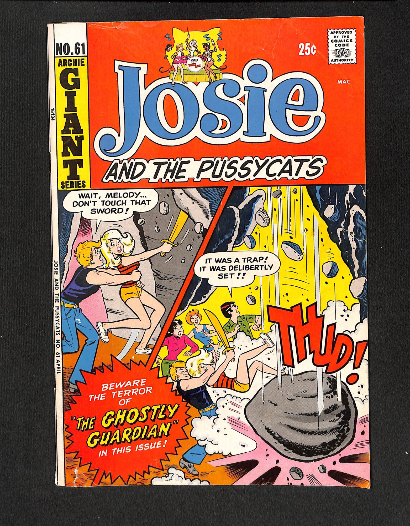 Image: Josie and the Pussycats #61