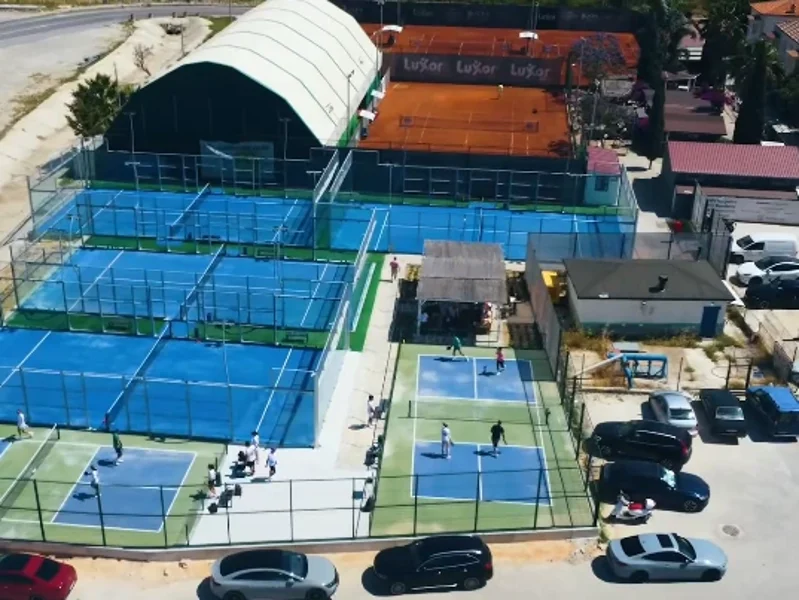 Alaçatı Padel Club galeri fotoğrafı 2