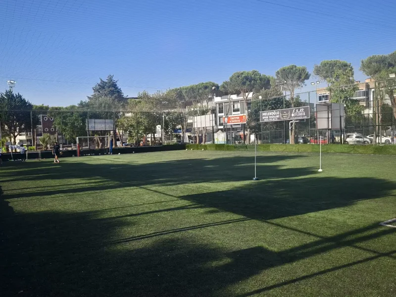 Buca Nato Altınordu Futbol Okulu galeri fotoğrafı 3