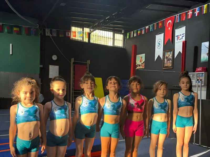 Sarıyer Cimnastik Spor Kulübü galeri fotoğrafı 4