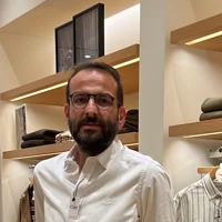 Nuri A.