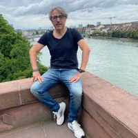 Mustafa Ö.