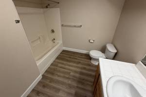 825 El Capitan, Suite 13 NEW Hardwood Floors