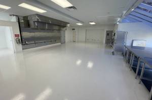 4211 Broad Street - 12' Commercial Hood / Walk-In Cooler / Dock High Loading