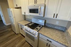 825 El Capitan, Suite 1