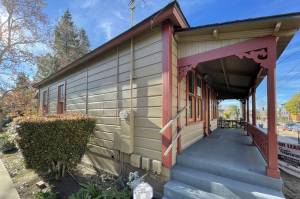 1135 Marsh Street - Shipman House