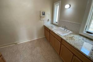 774 Marsh, Suite 230 with Parking 