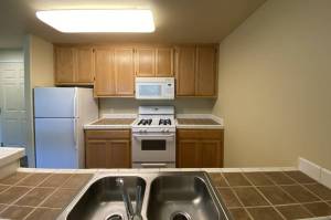 825 El Capitan Way, Suite 16