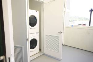2252 Broad Street Unit 202