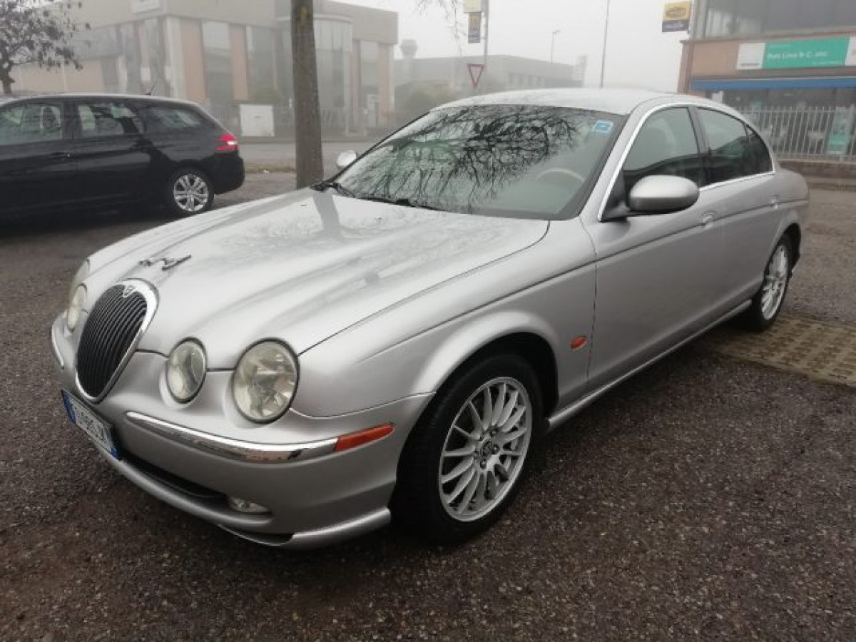 JAGUAR S-Type (X200-X202)