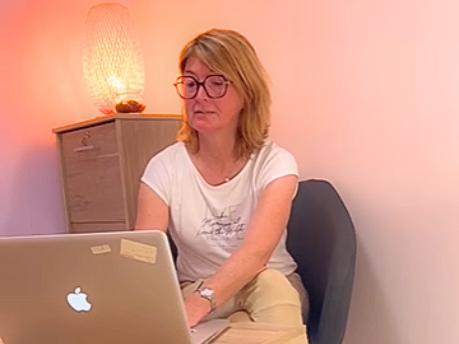 Couverture de Naturopathie Hyères : adieu stress, bonjour énergie