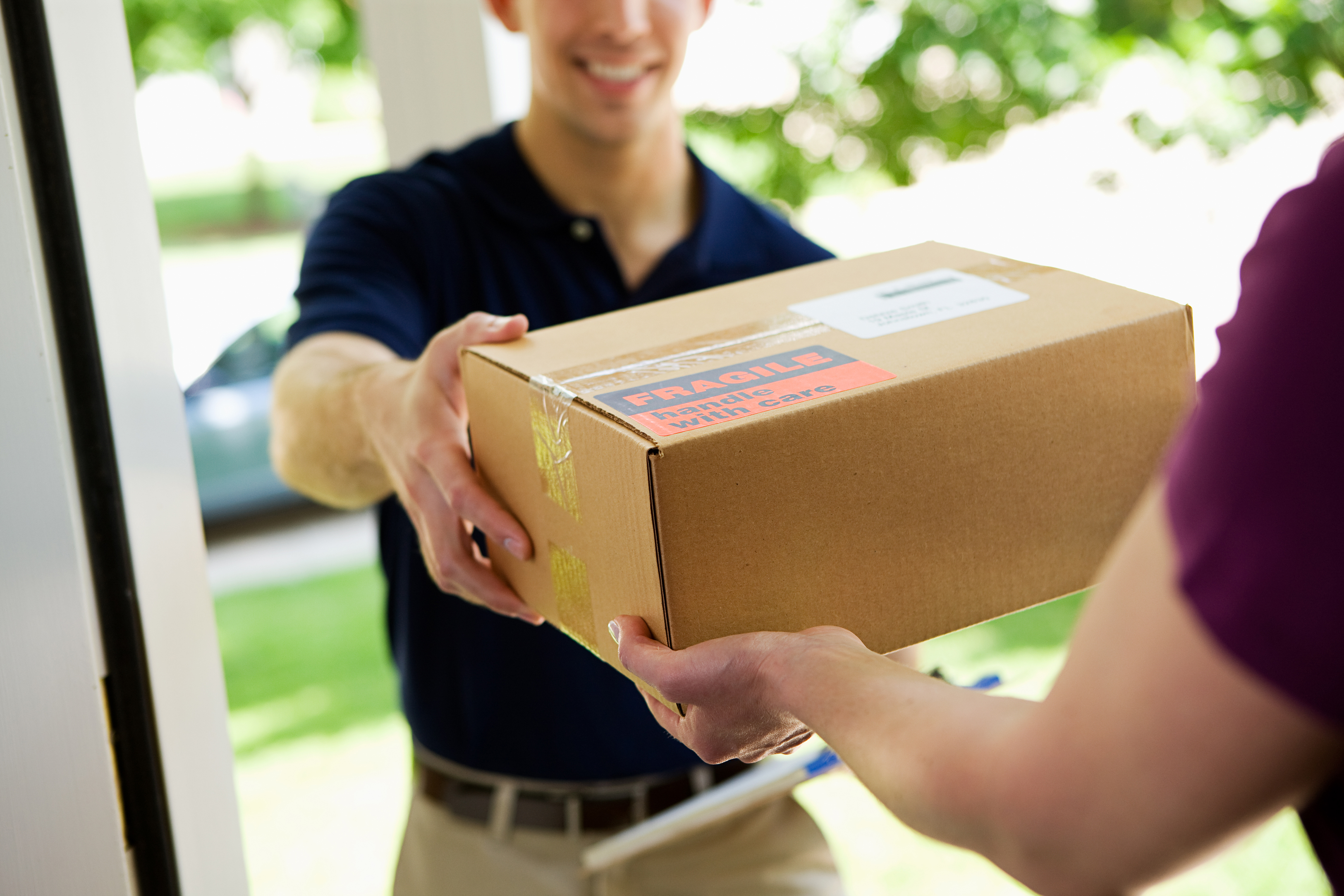 7 Tools You Should Explore to Organize Foolproof Package Deliveries