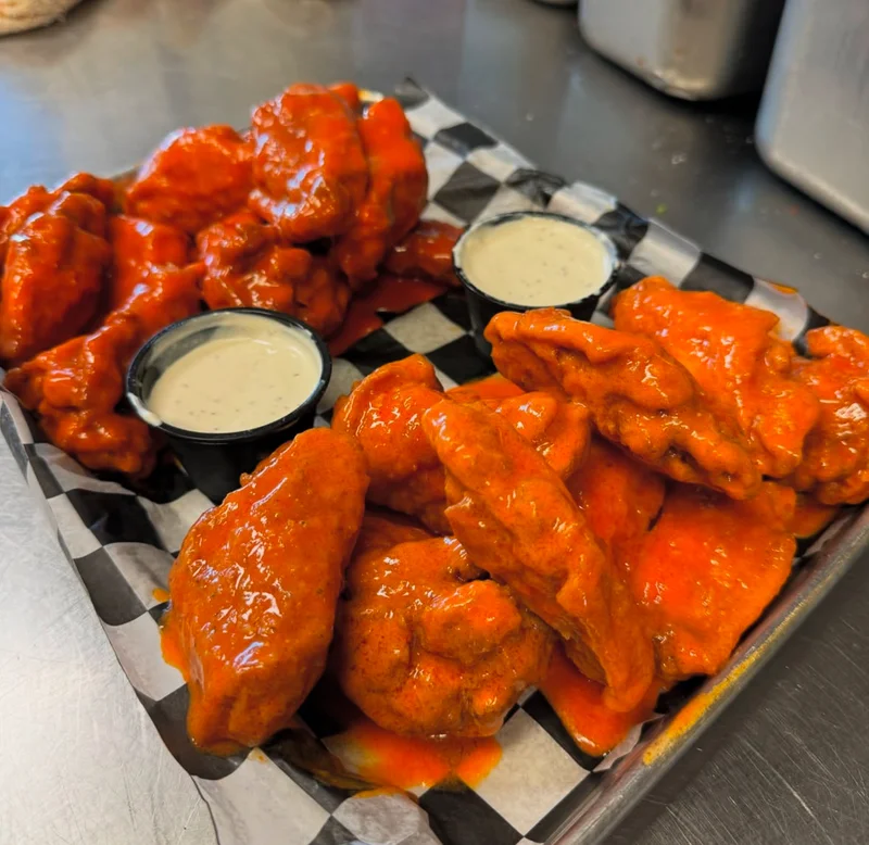 Photo of Wingnutz Bar And Grill