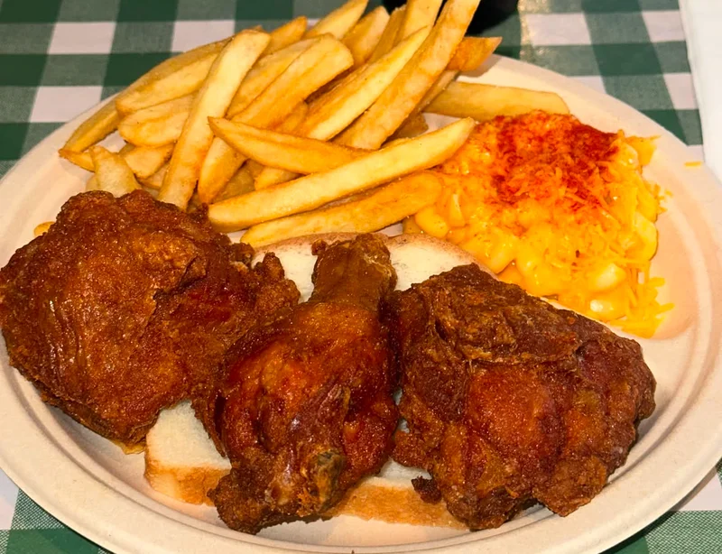 Photo of Gus's World Famous Fried Chicken