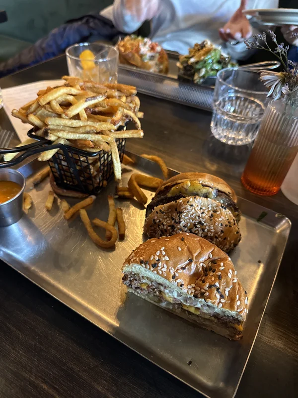 Burger at Gretel