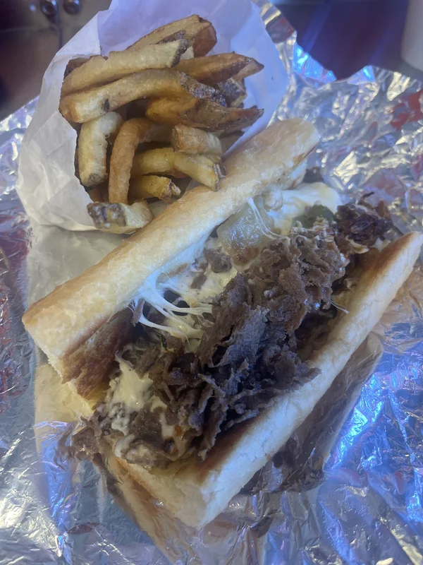 Cheesesteak at Doctor Dogs