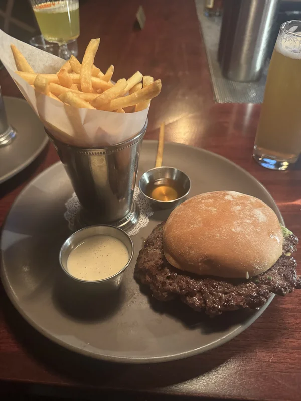 Burger at The Loyalist
