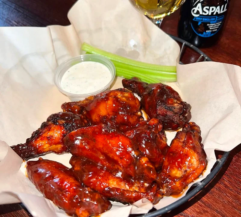 Wings at The Aberdeen Tap