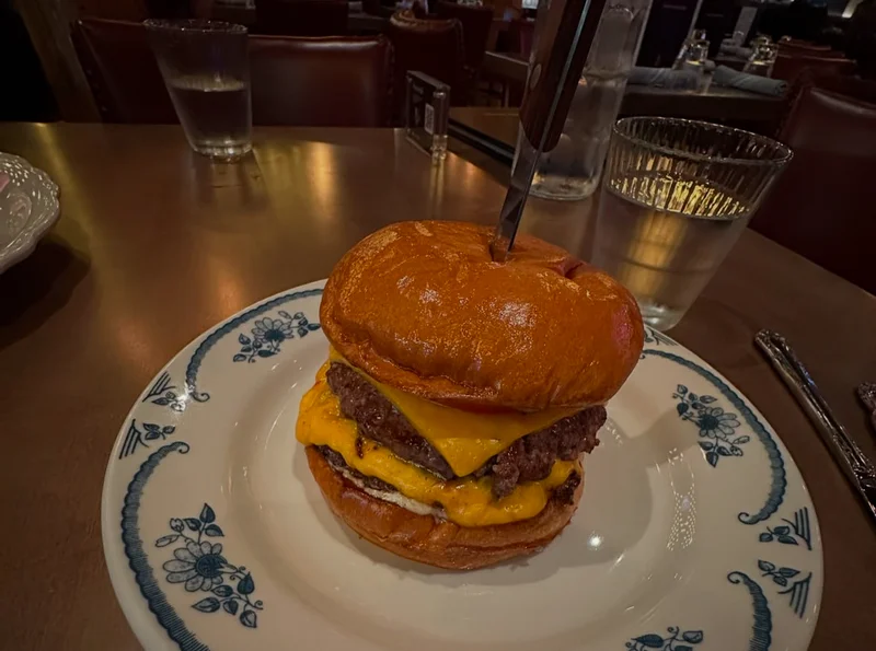 Burger at The VIG