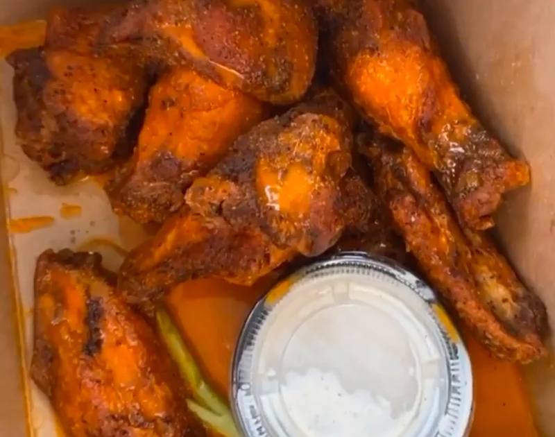 Wings at The Aberdeen Tap