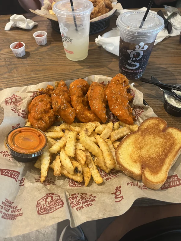 Chicken Fingers at Huey Magoo's Chicken Tenders   Dr. Phillips