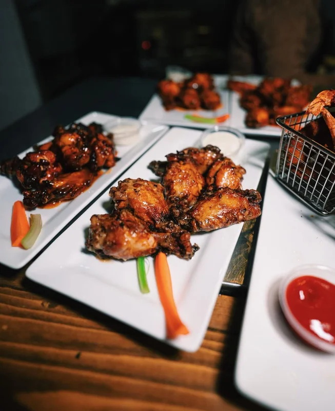 Wings at DSTRKT Bar & Grill