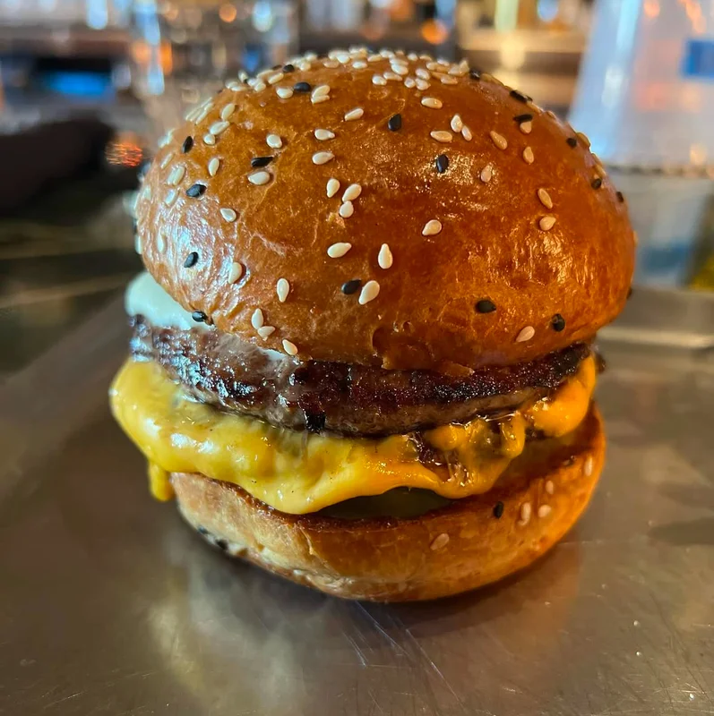 Burger at Gretel