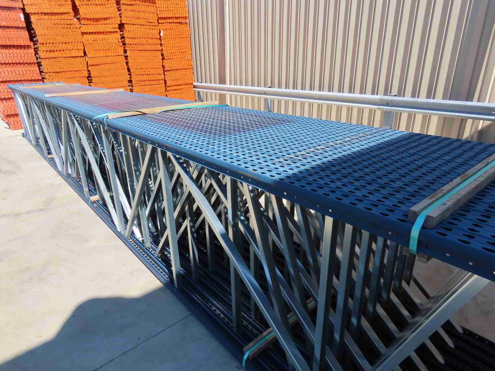 What Cost Savings Come From Using Pallet Racking In Hubs?
