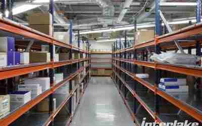 How Do Freight Forwarding Companies Leverage Pallet Racking?