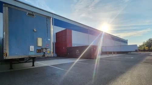 L&R Distributors