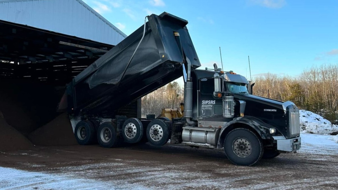 Sipsas Trucking LLC