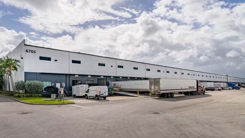 World Logistics Cargo LLC