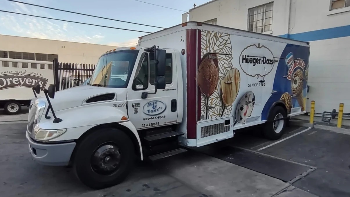Jeff & Tony's DSD LLC
