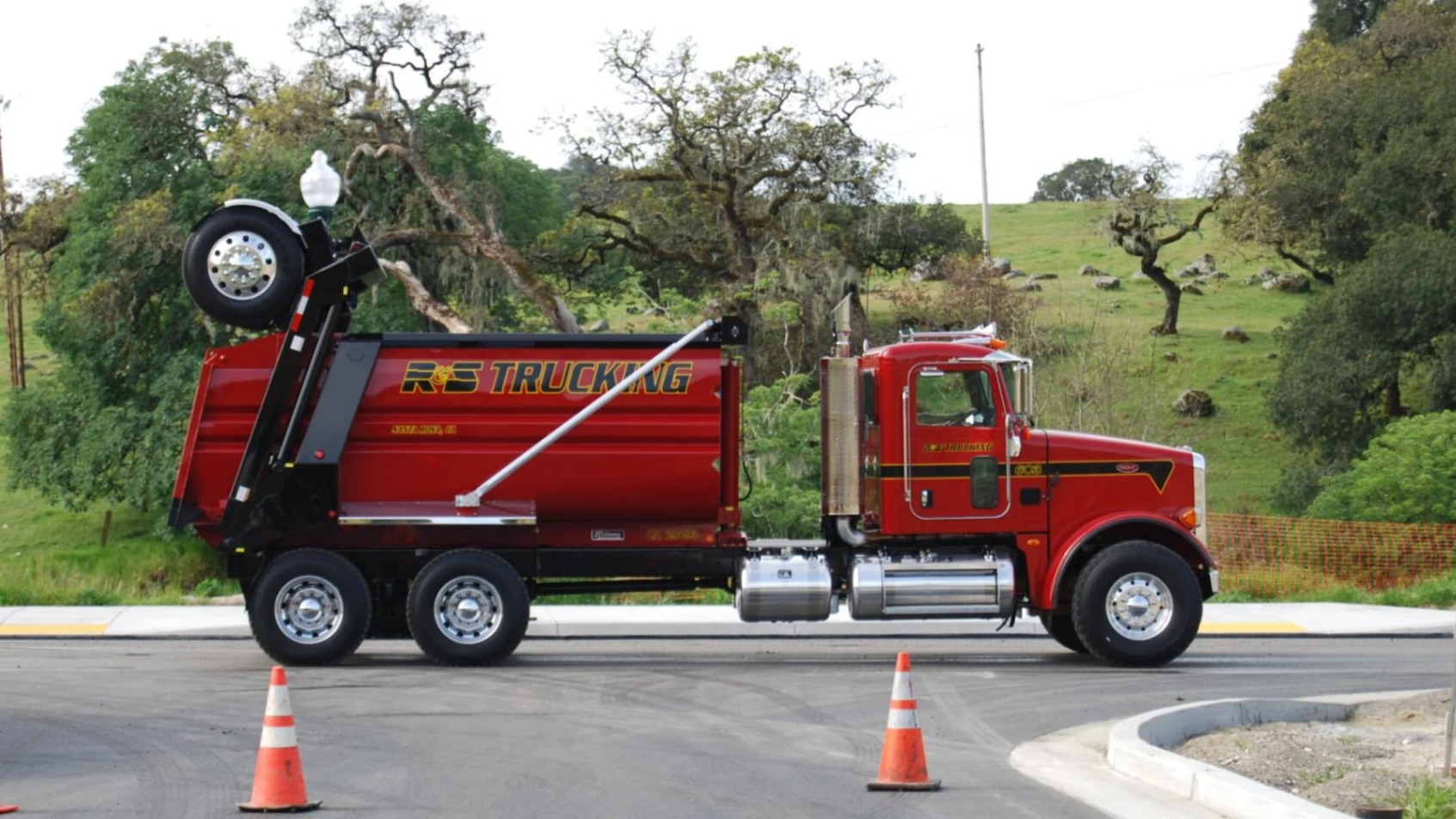 R&S Trucking